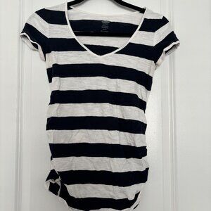 Classic Striped V-Neck Tee | Size XS Maternity